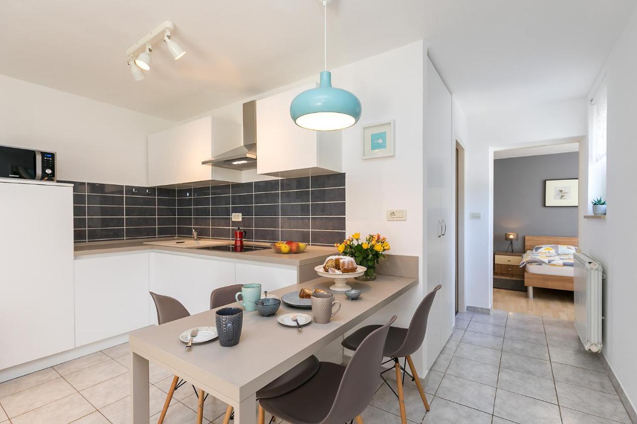 Apartments Dama Porec Luaran gambar