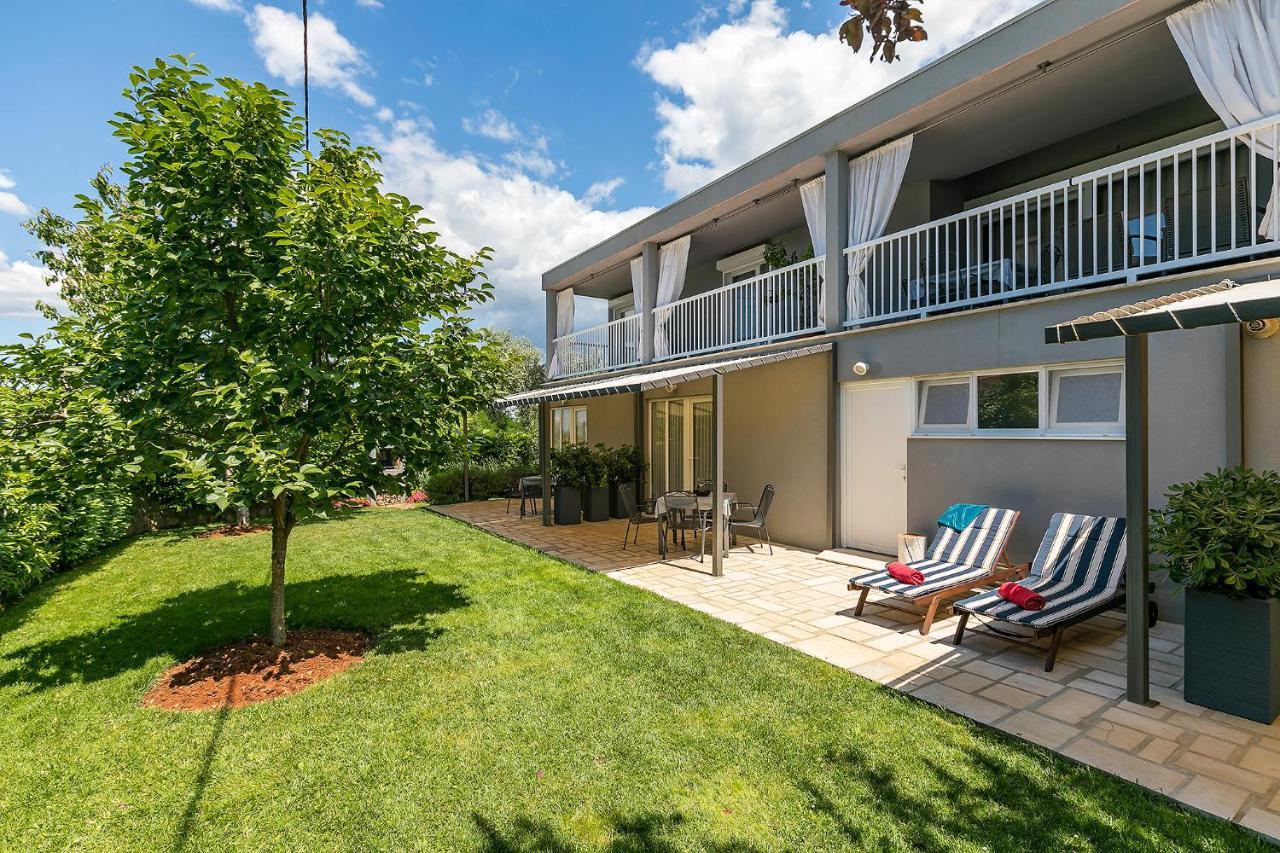 Apartments Dama Porec Luaran gambar
