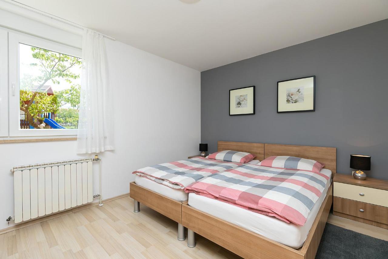 Apartments Dama Porec Luaran gambar