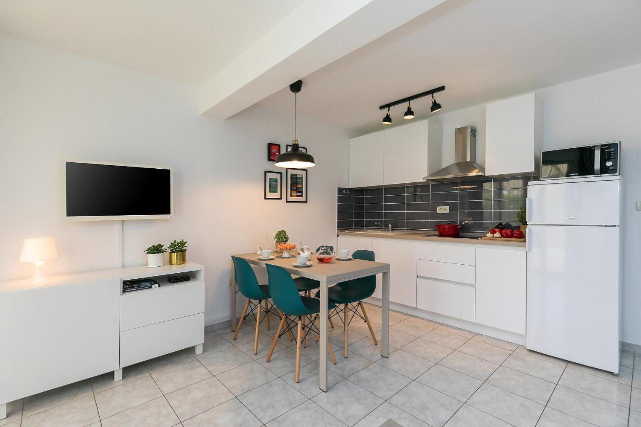 Apartments Dama Porec Luaran gambar