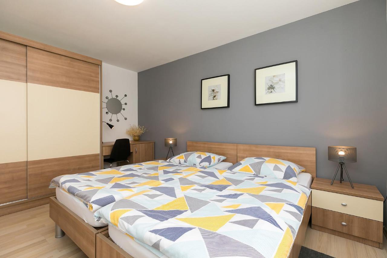 Apartments Dama Porec Luaran gambar