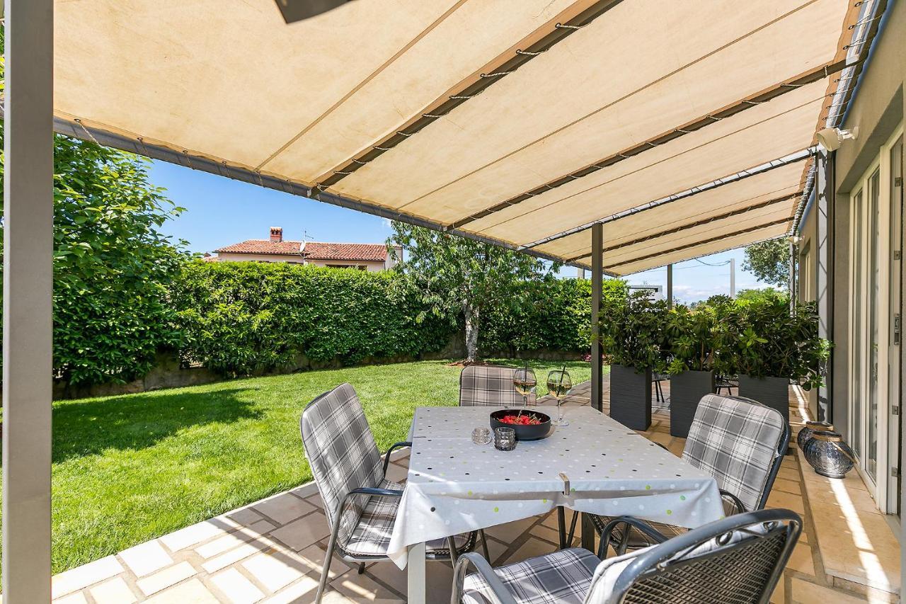 Apartments Dama Porec Luaran gambar