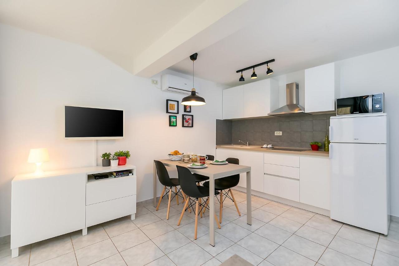 Apartments Dama Porec Luaran gambar